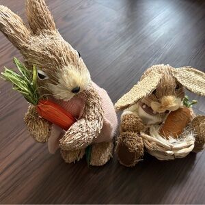 Adorable Bunny Figurines with Carrots